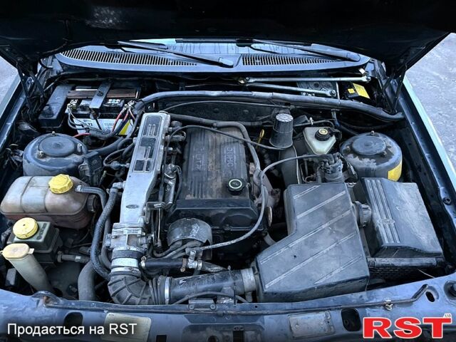 Форд Скорпио, объемом двигателя 2 л и пробегом 250 тыс. км за 1399 $, фото 8 на Automoto.ua