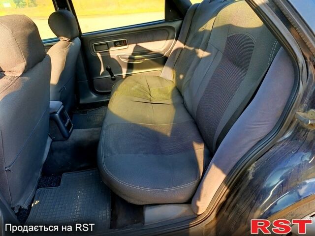 Форд Скорпио, объемом двигателя 24 л и пробегом 250 тыс. км за 850 $, фото 9 на Automoto.ua
