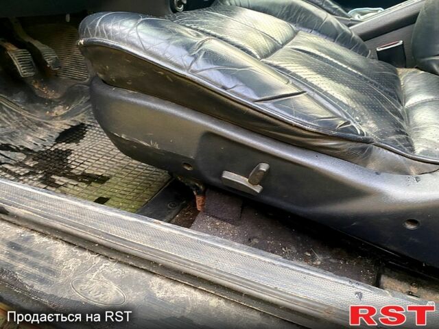Форд Скорпио, объемом двигателя 2.9 л и пробегом 300 тыс. км за 500 $, фото 7 на Automoto.ua