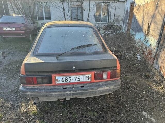 Жовтий Форд Скорпіо, об'ємом двигуна 2 л та пробігом 3 тис. км за 320 $, фото 4 на Automoto.ua