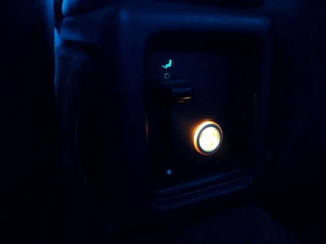 Серый Форд Скорпио, объемом двигателя 2 л и пробегом 500 тыс. км за 524 $, фото 16 на Automoto.ua