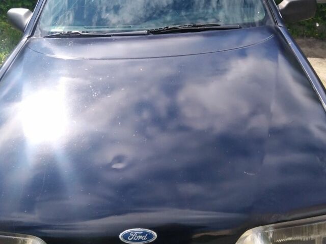 Серый Форд Скорпио, объемом двигателя 2 л и пробегом 200 тыс. км за 1430 $, фото 5 на Automoto.ua