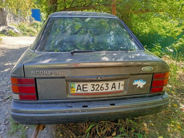 Сірий Форд Скорпіо, об'ємом двигуна 2 л та пробігом 330 тис. км за 607 $, фото 1 на Automoto.ua