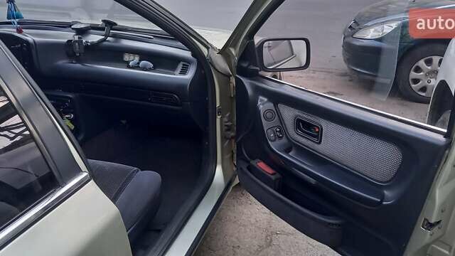 Серый Форд Скорпио, объемом двигателя 2 л и пробегом 200 тыс. км за 2199 $, фото 5 на Automoto.ua