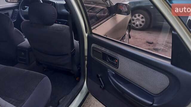 Серый Форд Скорпио, объемом двигателя 2 л и пробегом 200 тыс. км за 2199 $, фото 11 на Automoto.ua