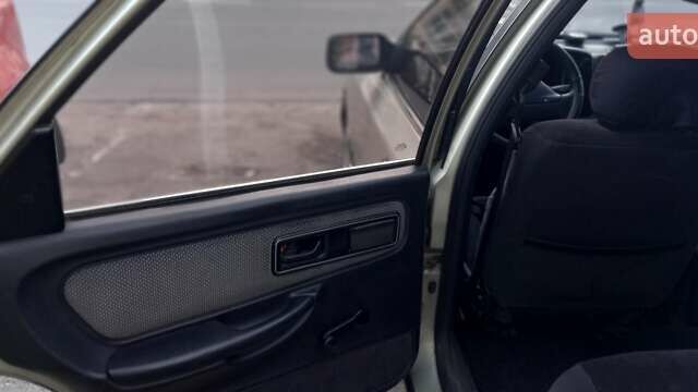 Серый Форд Скорпио, объемом двигателя 2 л и пробегом 200 тыс. км за 2199 $, фото 13 на Automoto.ua