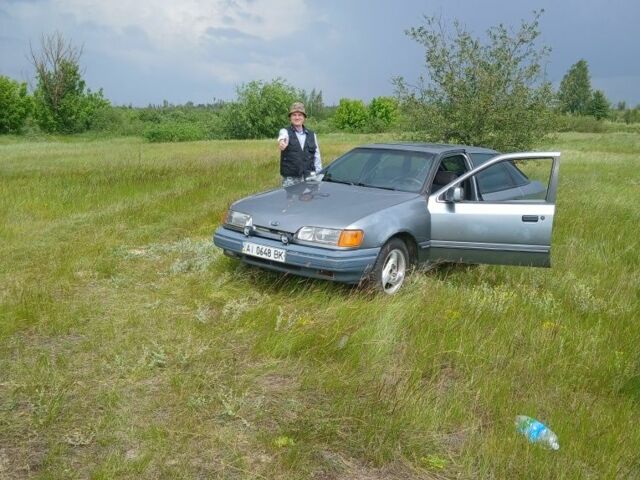 Сірий Форд Скорпіо, об'ємом двигуна 2.4 л та пробігом 250 тис. км за 1800 $, фото 9 на Automoto.ua