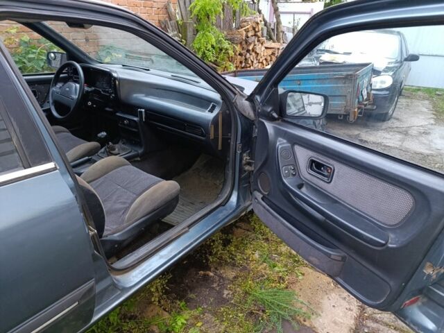 Серый Форд Скорпио, объемом двигателя 0 л и пробегом 3 тыс. км за 308 $, фото 1 на Automoto.ua