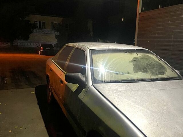 Форд Скорпио 1988 в Пирятине на Automoto.ua Серый Форд Скорпио, объемом двигателя 2 л и пробегом 100 тыс. км за 350 $, фото 1 на Automoto.ua