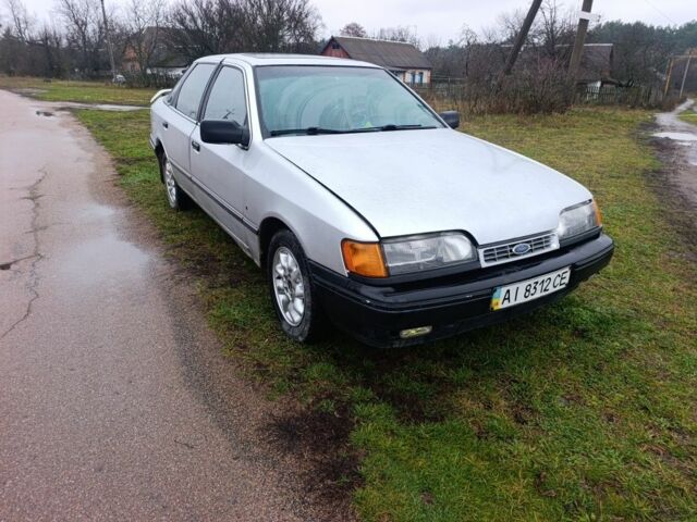 Серый Форд Скорпио, объемом двигателя 0 л и пробегом 350 тыс. км за 1200 $, фото 3 на Automoto.ua