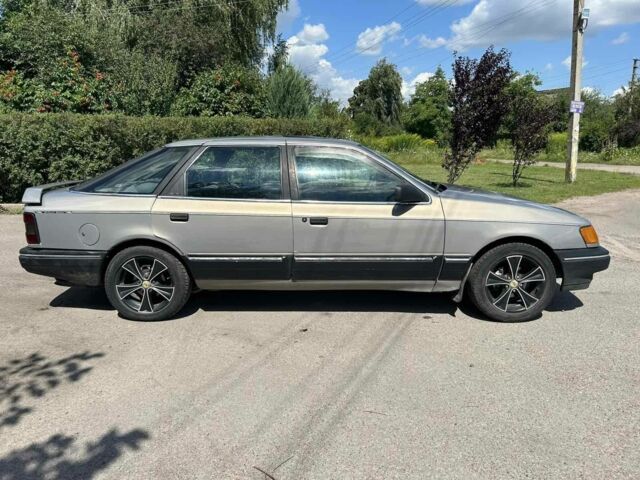 Серый Форд Скорпио, объемом двигателя 2 л и пробегом 80 тыс. км за 1400 $, фото 2 на Automoto.ua