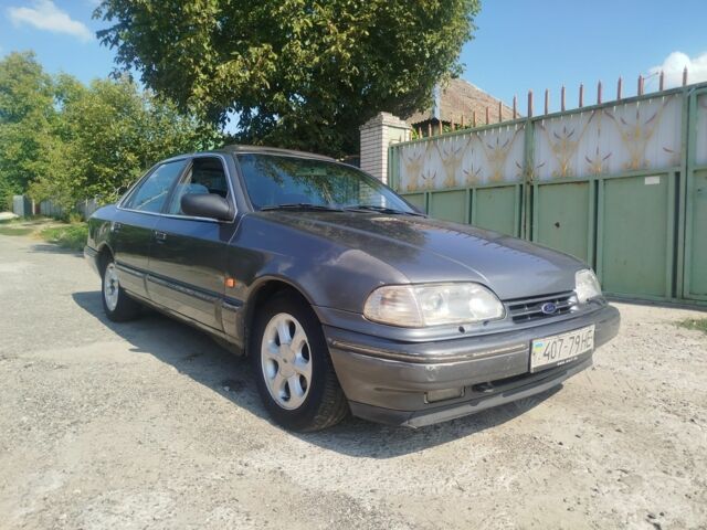 Сірий Форд Скорпіо, об'ємом двигуна 2 л та пробігом 100 тис. км за 1250 $, фото 1 на Automoto.ua