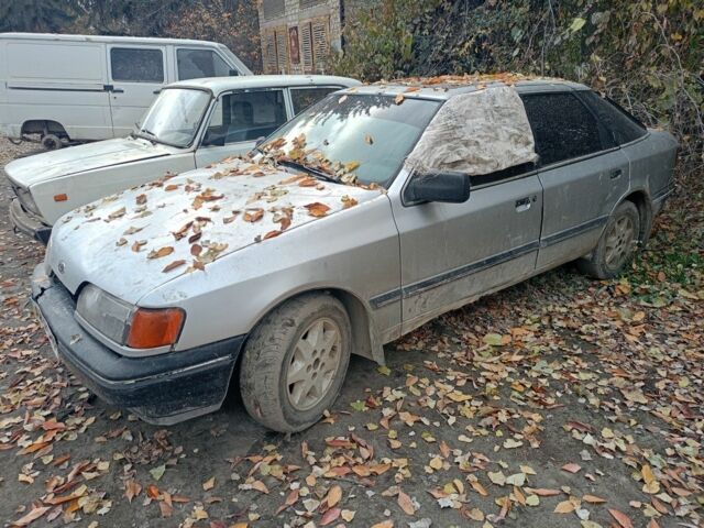 Серый Форд Скорпио, объемом двигателя 2 л и пробегом 25 тыс. км за 275 $, фото 2 на Automoto.ua