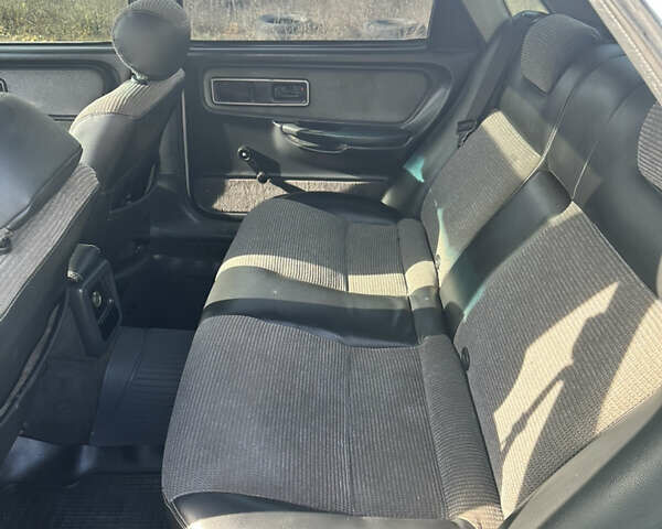 Форд Скорпио 1990 в Ахтырке на Automoto.ua Серый Форд Скорпио, объемом двигателя 2 л и пробегом 230 тыс. км за 1300 $, фото 10 на Automoto.ua