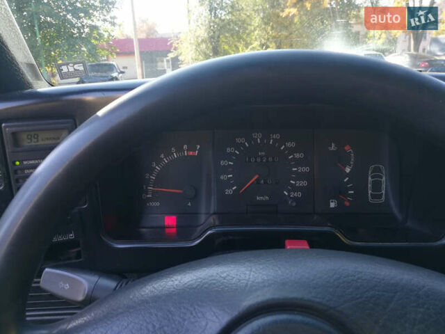 Серый Форд Скорпио, объемом двигателя 2 л и пробегом 100 тыс. км за 2000 $, фото 7 на Automoto.ua