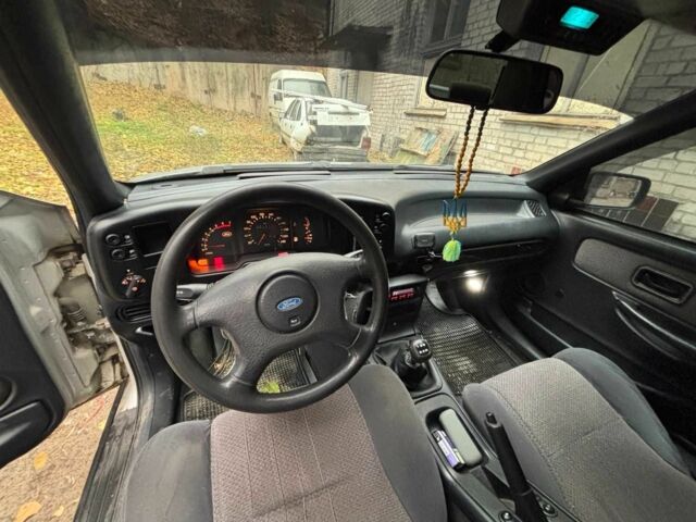 Серый Форд Скорпио, объемом двигателя 2 л и пробегом 300 тыс. км за 2100 $, фото 18 на Automoto.ua