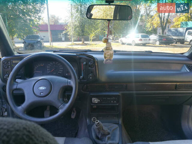 Серый Форд Скорпио, объемом двигателя 2 л и пробегом 100 тыс. км за 2000 $, фото 6 на Automoto.ua
