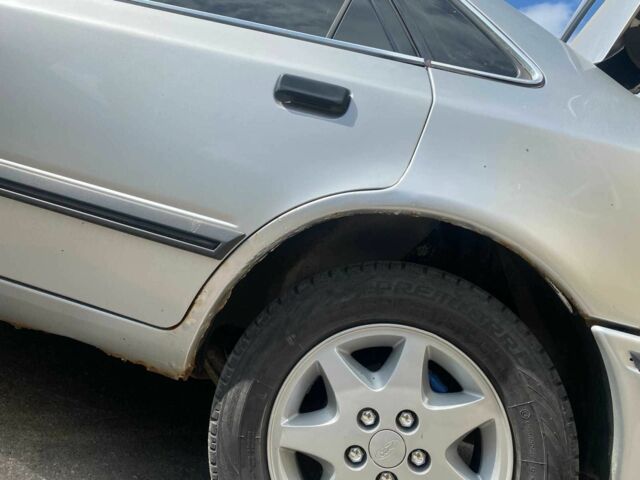 Серый Форд Скорпио, объемом двигателя 2 л и пробегом 300 тыс. км за 2100 $, фото 23 на Automoto.ua