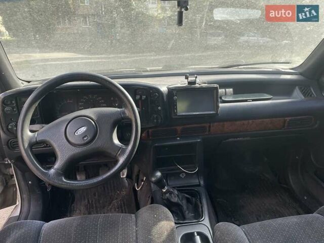 Сірий Форд Скорпіо, об'ємом двигуна 2.9 л та пробігом 232 тис. км за 363 $, фото 7 на Automoto.ua