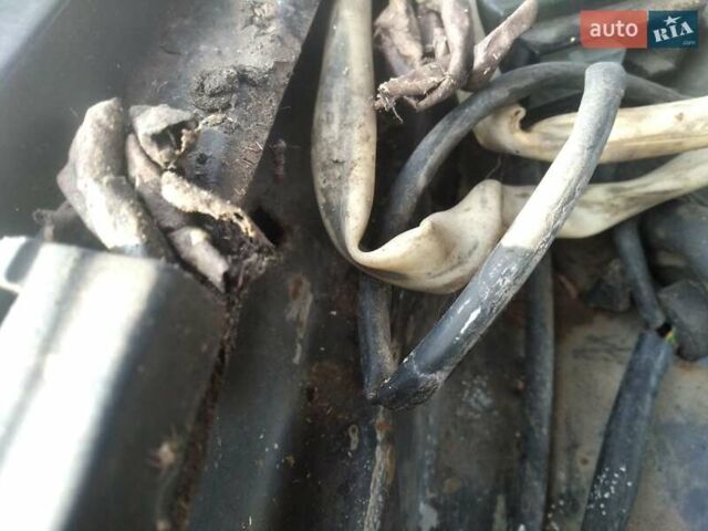 Сірий Форд Скорпіо, об'ємом двигуна 2 л та пробігом 400 тис. км за 600 $, фото 7 на Automoto.ua