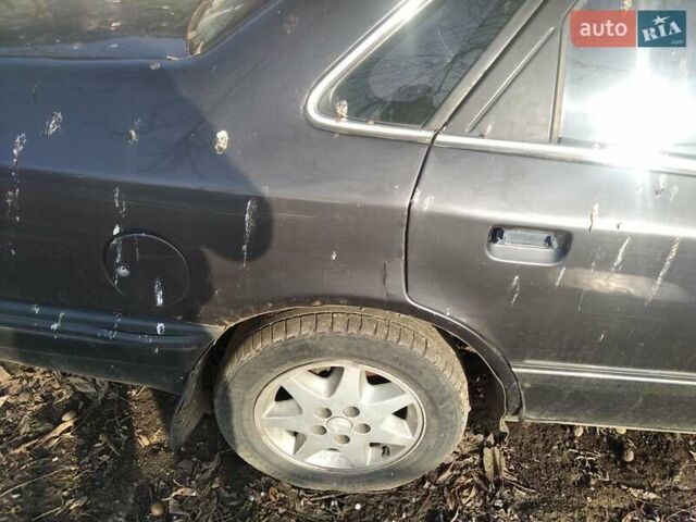 Сірий Форд Скорпіо, об'ємом двигуна 2 л та пробігом 400 тис. км за 600 $, фото 4 на Automoto.ua