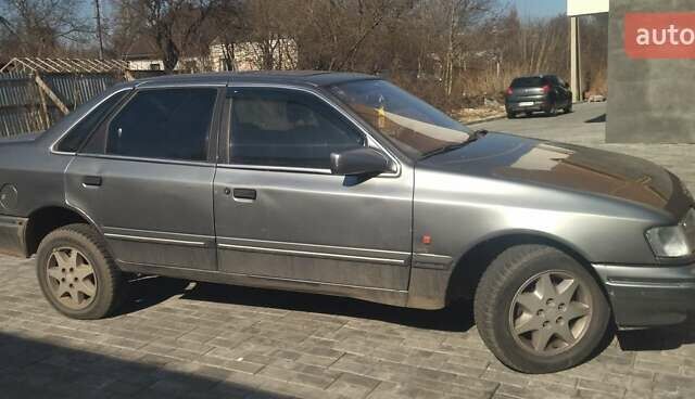 Серый Форд Скорпио, объемом двигателя 2 л и пробегом 350 тыс. км за 900 $, фото 1 на Automoto.ua