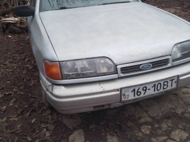 Серый Форд Скорпио, объемом двигателя 2 л и пробегом 300 тыс. км за 1184 $, фото 2 на Automoto.ua