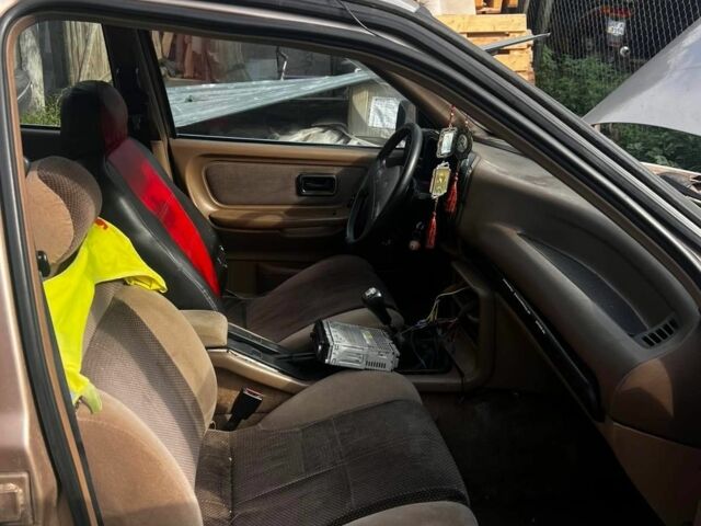 Серый Форд Скорпио, объемом двигателя 2 л и пробегом 100 тыс. км за 954 $, фото 3 на Automoto.ua