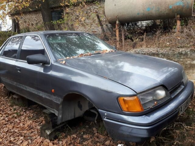 Серый Форд Скорпио, объемом двигателя 0 л и пробегом 200 тыс. км за 400 $, фото 7 на Automoto.ua