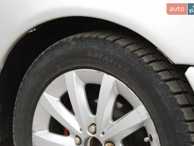 Серый Форд Скорпио, объемом двигателя 1.99 л и пробегом 140 тыс. км за 1800 $, фото 5 на Automoto.ua