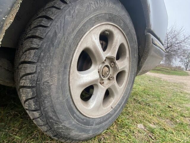 Сірий Форд Скорпіо, об'ємом двигуна 0 л та пробігом 500 тис. км за 500 $, фото 4 на Automoto.ua