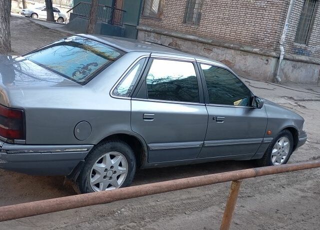 Серый Форд Скорпио, объемом двигателя 2 л и пробегом 300 тыс. км за 1800 $, фото 1 на Automoto.ua