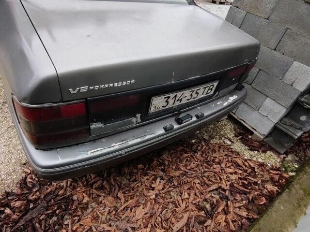 Серый Форд Скорпио, объемом двигателя 2 л и пробегом 240 тыс. км за 900 $, фото 2 на Automoto.ua