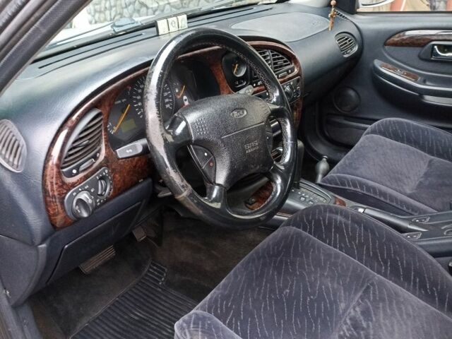 Серый Форд Скорпио, объемом двигателя 2.93 л и пробегом 240 тыс. км за 900 $, фото 4 на Automoto.ua