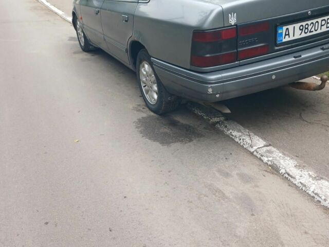 Серый Форд Скорпио, объемом двигателя 2 л и пробегом 100 тыс. км за 1547 $, фото 5 на Automoto.ua