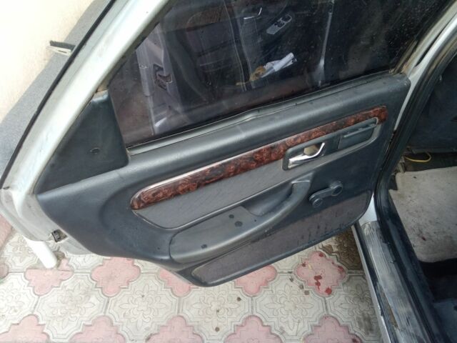 Серый Форд Скорпио, объемом двигателя 2 л и пробегом 1 тыс. км за 2000 $, фото 3 на Automoto.ua