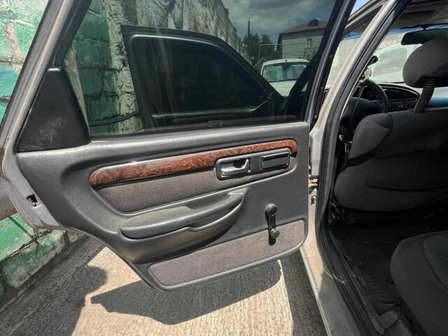 Сірий Форд Скорпіо, об'ємом двигуна 2 л та пробігом 300 тис. км за 550 $, фото 7 на Automoto.ua