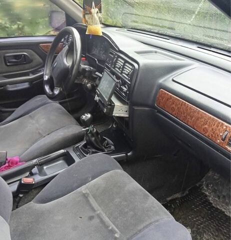 Серый Форд Скорпио, объемом двигателя 2 л и пробегом 250 тыс. км за 500 $, фото 3 на Automoto.ua