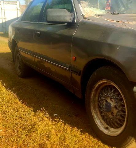 Сірий Форд Скорпіо, об'ємом двигуна 2 л та пробігом 0 тис. км за 550 $, фото 6 на Automoto.ua