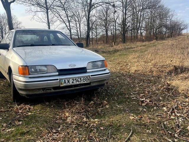 Серый Форд Скорпио, объемом двигателя 2 л и пробегом 400 тыс. км за 1000 $, фото 4 на Automoto.ua