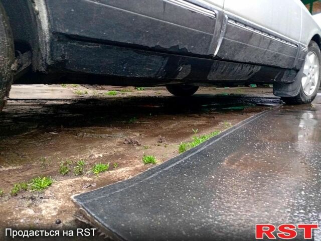 Серый Форд Скорпио, объемом двигателя 2 л и пробегом 300 тыс. км за 1000 $, фото 9 на Automoto.ua