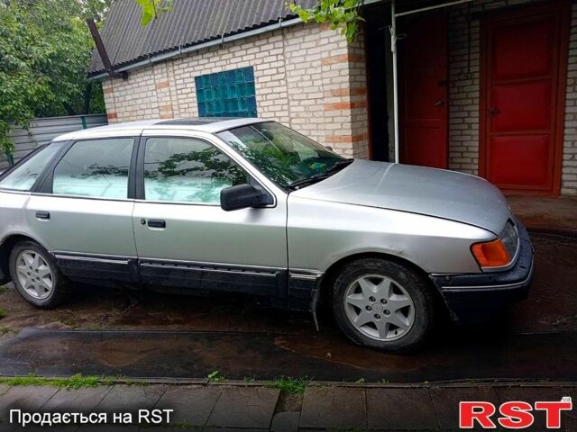 Серый Форд Скорпио, объемом двигателя 2 л и пробегом 300 тыс. км за 1000 $, фото 8 на Automoto.ua