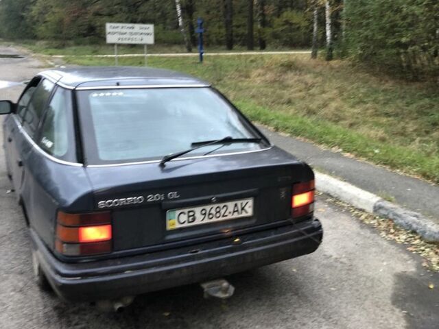 Синий Форд Скорпио, объемом двигателя 2 л и пробегом 458 тыс. км за 450 $, фото 3 на Automoto.ua