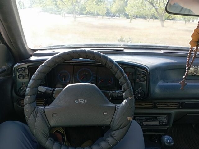 Синій Форд Скорпіо, об'ємом двигуна 0 л та пробігом 3 тис. км за 900 $, фото 3 на Automoto.ua