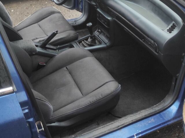 Синий Форд Скорпио, объемом двигателя 2 л и пробегом 385 тыс. км за 950 $, фото 9 на Automoto.ua