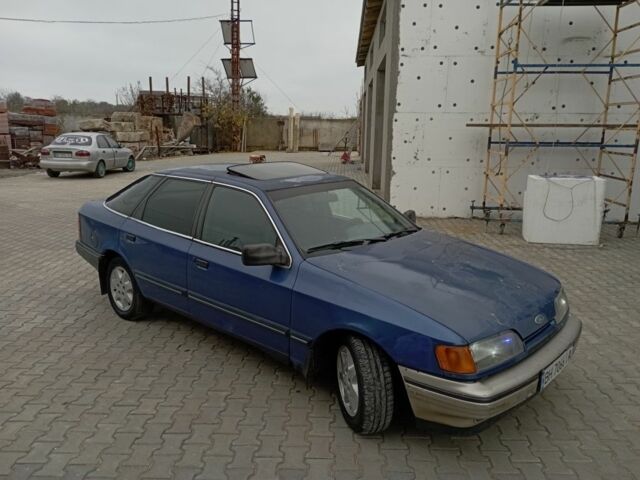 Синий Форд Скорпио, объемом двигателя 2 л и пробегом 400 тыс. км за 600 $, фото 1 на Automoto.ua