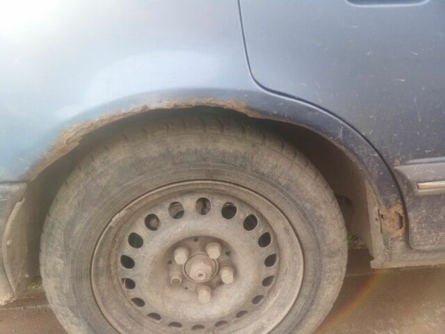 Форд Скорпио 1988 в Житомире на Automoto.ua Синий Форд Скорпио, объемом двигателя 2 л и пробегом 100 тыс. км за 600 $, фото 3 на Automoto.ua