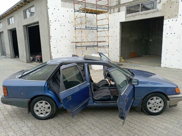 Синий Форд Скорпио, объемом двигателя 2 л и пробегом 400 тыс. км за 600 $, фото 7 на Automoto.ua