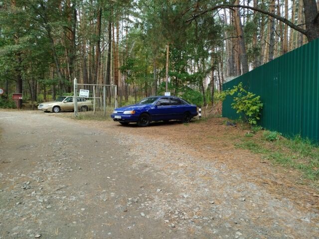 Синий Форд Скорпио, объемом двигателя 2 л и пробегом 200 тыс. км за 750 $, фото 2 на Automoto.ua