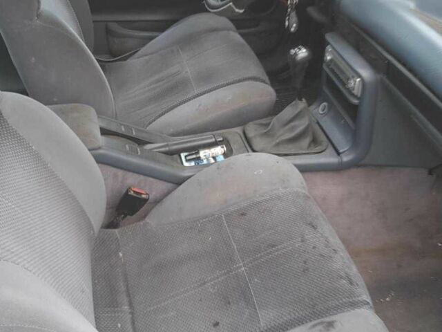 Синий Форд Скорпио, объемом двигателя 2 л и пробегом 113 тыс. км за 1000 $, фото 10 на Automoto.ua